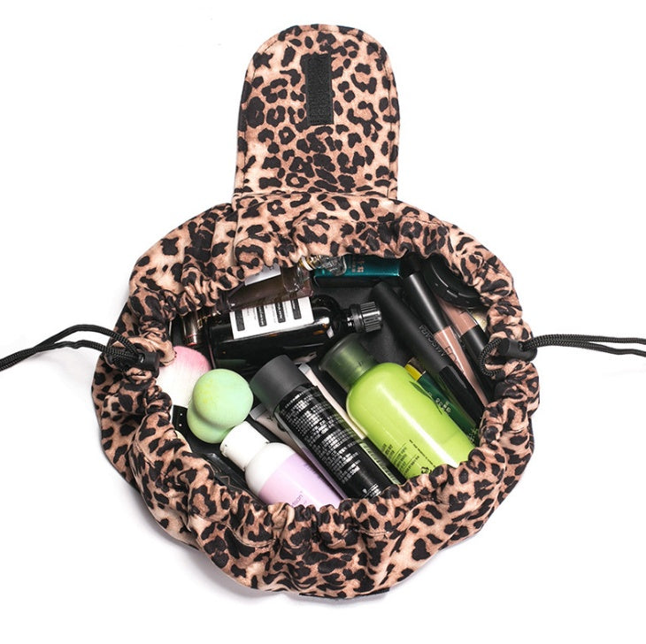 ZyraBeauty Animal Print Drawstring Makeup Bag – Large-Capacity, Waterproof, Lazy Cosmetic Pouch for Fast Packing & Travel Storage