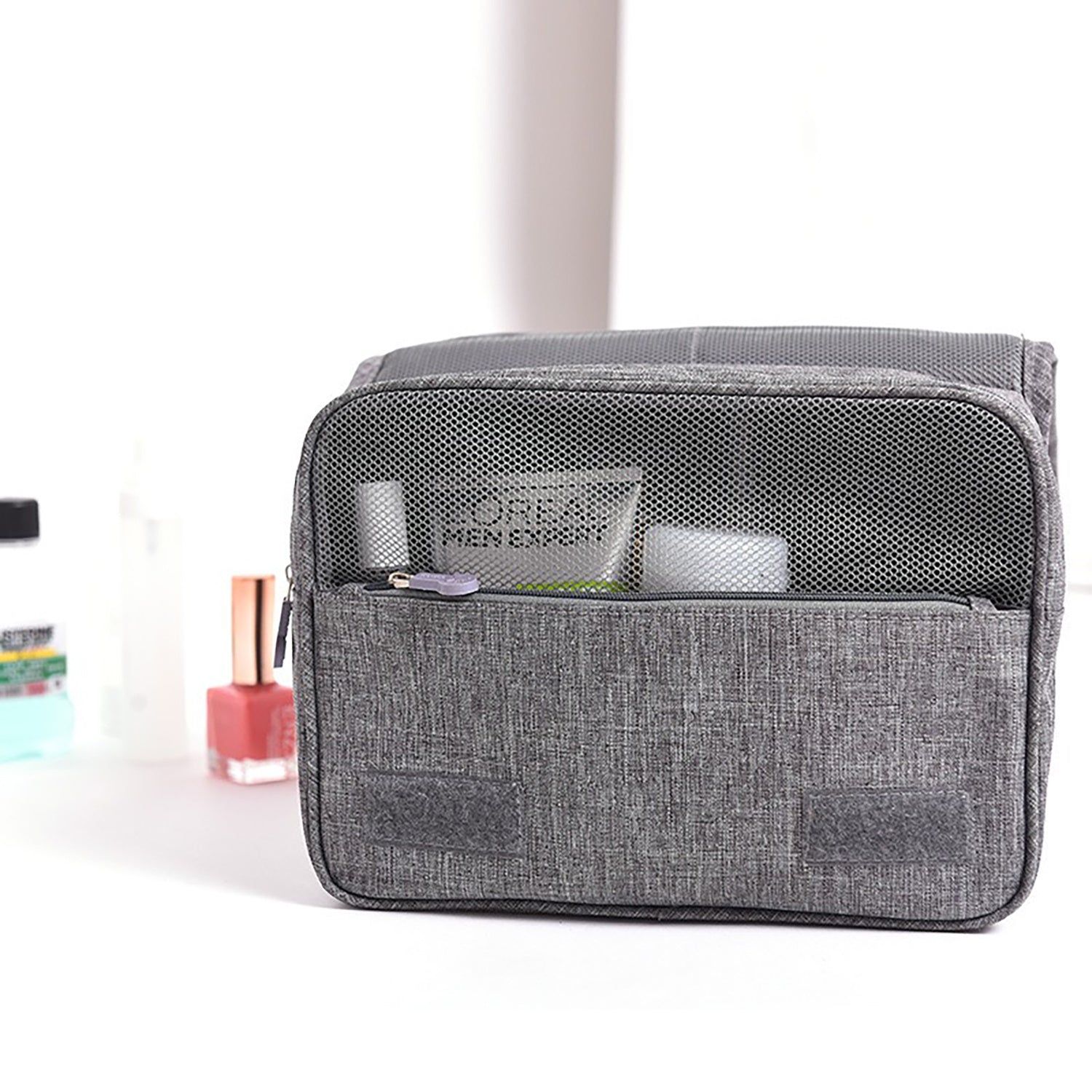 ZyraBeauty Large Capacity Korean Style Cosmetic Storage Box – PU Leather Travel Makeup Case with Multiple Compartments & Handle