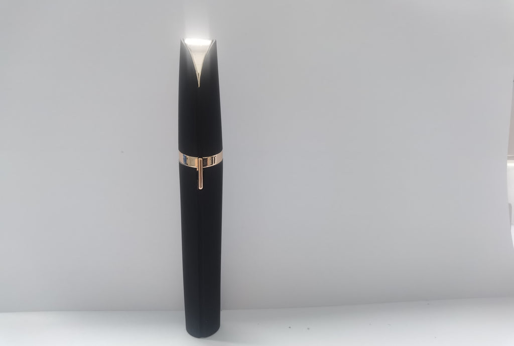ZyraBeauty Mini Electric Eyebrow Trimmer – Painless Lipstick-Style Razor with LED Light & 18K Gold-Plated Head for Precise, Gentle Hair Removal